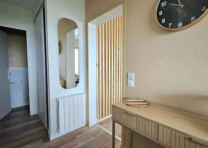 Terracotta Apartment