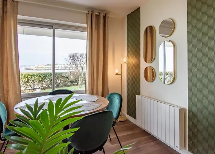 아파트 Terracotta